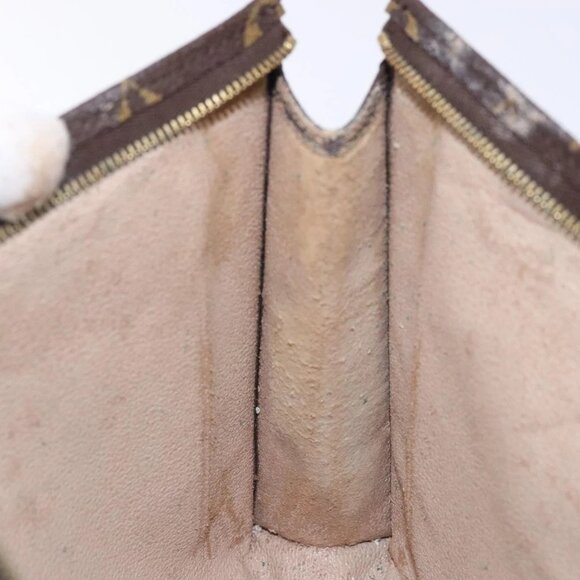 LOUIS VUITTON Monogram Posh Toilette 26 Pouch - Picture 13 of 14